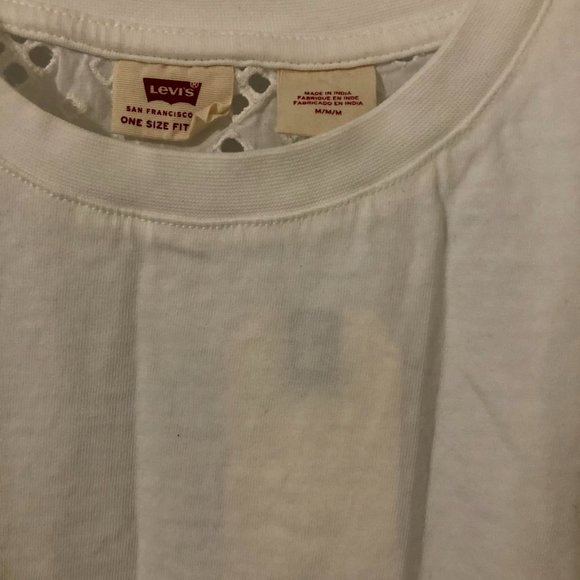 Crochet Lace Back Short Sleeve Top White -… - Picture 6 of 9